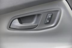 江铃汽车 新全顺 2019款 121马力 3座 短轴 2.0T柴油 低顶封闭货车