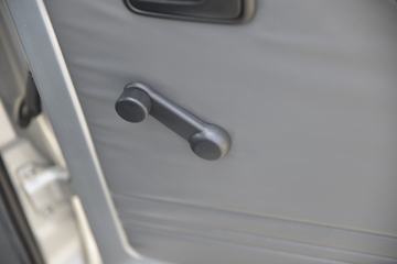 ���� ����V 1.5L 115���� ���� 2.53��˫������΢��(����)ͼƬ