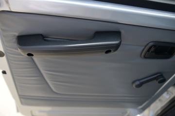 ���� ����V 1.5L 115���� ���� 2.53��˫������΢��(����)ͼƬ