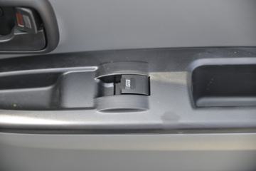 ���� ����V 1.5L 115���� ���� 2.53��˫������΢��(����)ͼƬ