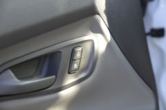 江铃汽车 新全顺 2020款 121马力 6座 短轴 2.0T柴油 中顶多功能商务车