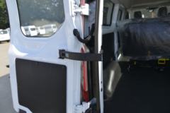 江铃汽车 新全顺 2020款 121马力 6座 短轴 2.0T柴油 中顶多功能商务车