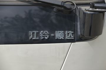  ˳ 116 4X2 4.215ƿ䳵(JMT5040TQPXG2)ͼƬ