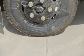 顺达宽体 爆破器材运输车底盘图片