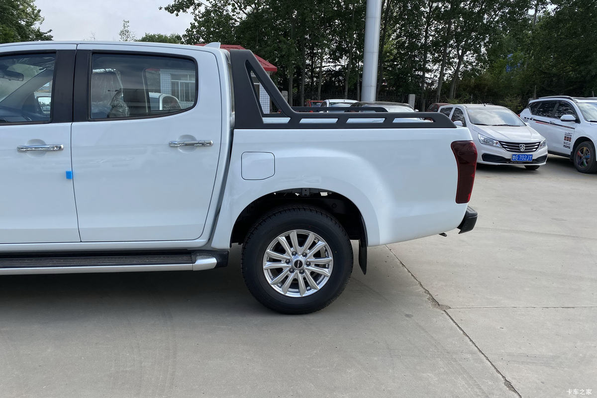 ʮ D-MAX 2019  1.9T  Զ ˫Ƥ()                                                