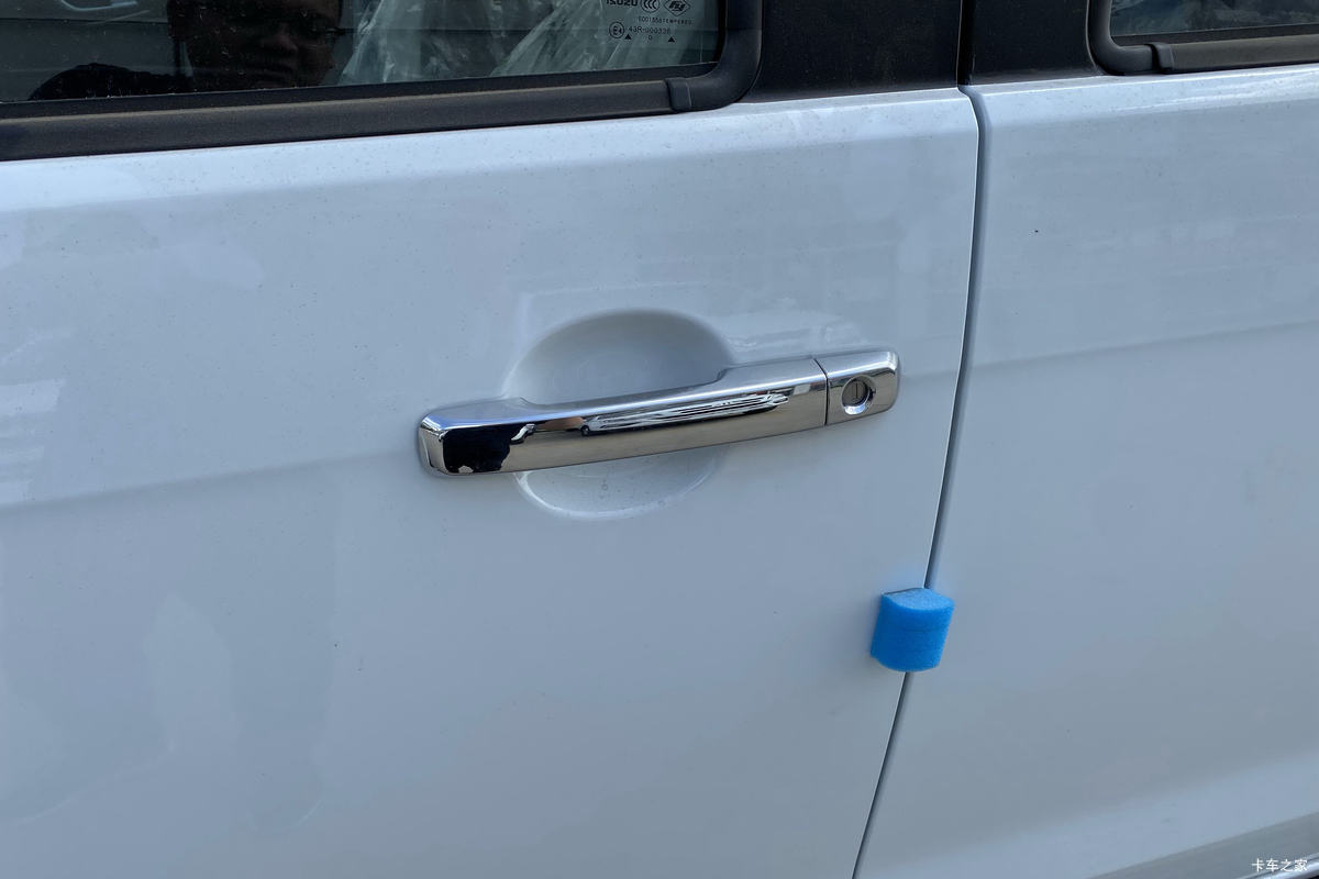 ʮ D-MAX 2019  1.9T  Զ ˫Ƥ()                                                