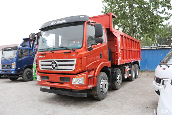 ���� ����ؿ� 300���� 8X4 6����ж��(DYQ3311D5FB)