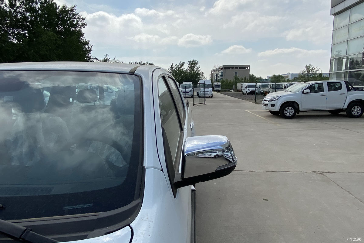 ʮ D-MAX 2019  1.9T  Զ ˫Ƥ()                                                
