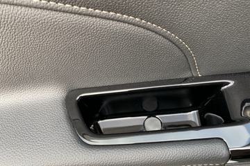 ������ʮ�� D-MAX 2019�� ������ 1.9T���� ���� �Զ� ˫��Ƥ��(����)ͼƬ