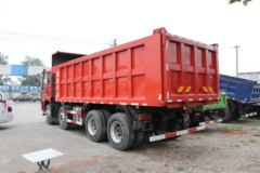 大运 风驰重卡 300马力 8X4 6米自卸车(DYQ3311D5FB)