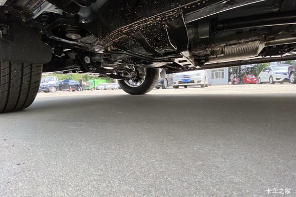 D-MAXƤ���������л��ȴ����� �����ߴ�0��