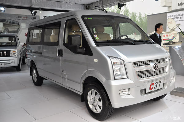 东风小康C37 VAN/轻客