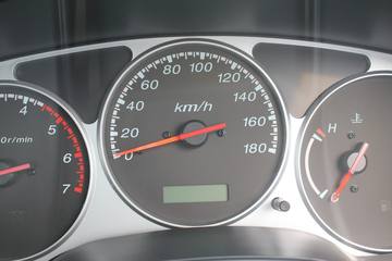 ���� ���� 2012�� ���� 2.8L���� ����Ƥ��(�Ҷ�)ͼƬ