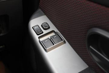 ���� ���� 2012�� ���� 2.8L���� ����Ƥ��(�Ҷ�)ͼƬ