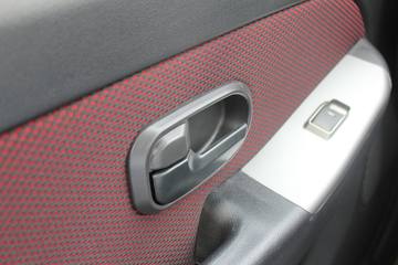 ���� ���� 2012�� ���� 2.8L���� ����Ƥ��(�Ҷ�)ͼƬ