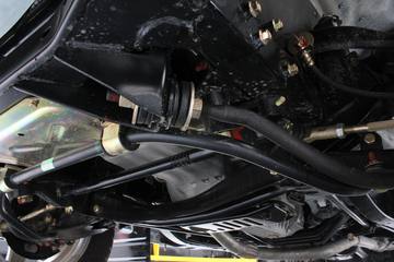 ���� ���� 2012�� ���� 2.8L���� ����Ƥ��(�Ҷ�)ͼƬ