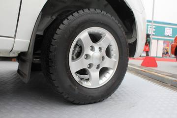 ���� ���� 2012�� ���� 2.8L���� ����Ƥ��(�Ҷ�)ͼƬ