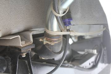 ���� ���� 2012�� ���� 2.8L���� ����Ƥ��(�Ҷ�)ͼƬ