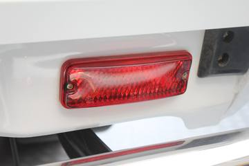 ���� ���� 2012�� ���� 2.8L���� ����Ƥ��(�Ҷ�)ͼƬ