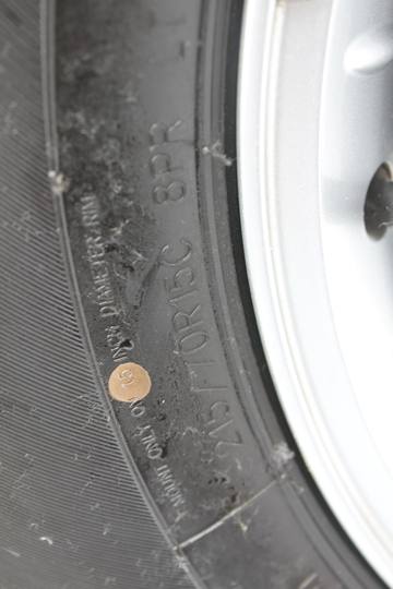 ���� ���� 2012�� ���� 2.8L���� ����Ƥ��(�Ҷ�)ͼƬ