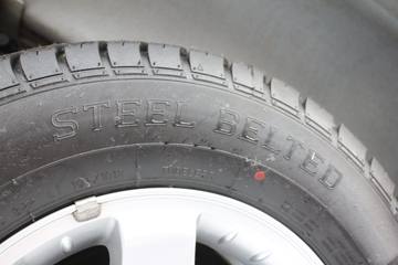���� ���� 2012�� ���� 2.8L���� ����Ƥ��(�Ҷ�)ͼƬ