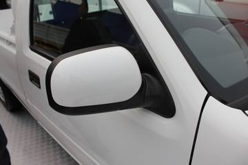 ���� ���� 2012�� ���� 2.8L���� ����Ƥ��(�Ҷ�)ͼƬ