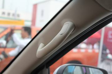 ���� �� 2012�� 2.4L����  ���� ˫��Ƥ��(LX)ͼƬ