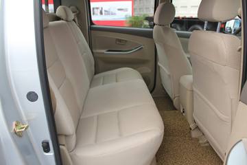 ���� �� 2012�� 2.4L����  ���� ˫��Ƥ��(LX)ͼƬ