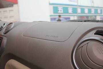 ���� �� 2012�� 2.4L����  ���� ˫��Ƥ��(LX)ͼƬ