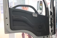 跃进 欧卡K101-33 125马力 4.205米单排厢式轻卡