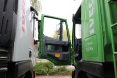 上汽红岩 杰狮C500重卡 350马力 8X4 7.4米自卸车(CQ3316HTVG366L)