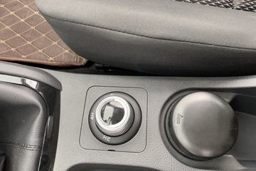 ������ʮ�� D-MAX 2019�� ������ 1.9T���� ���� �ֶ� ˫��Ƥ��(����)ͼƬ