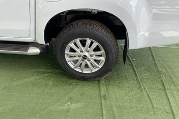 ������ʮ�� D-MAX 2019�� ������ 1.9T���� ���� �ֶ� ˫��Ƥ��(����)ͼƬ