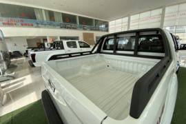 五十铃D-MAX&nbsp;皮卡上装                                                图片