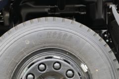 福田 瑞沃ES3 220马力 6X2 6.8米自卸车(BJ3243DMPFB-FB)