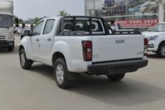 江西五十铃 铃拓 2019款 手动领航版 2.5T柴油 150马力 两驱 双排皮卡 江西五十铃 铃拓 2019款 手动领航版 2.5T柴油 150马力 两驱 双排皮卡