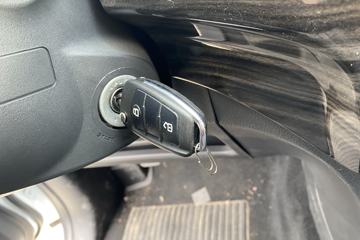 ������ʮ�� ���� 2019�� �ֶ��캽�� 2.5T���� 150���� ���� ˫��Ƥ��ͼƬ