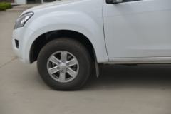 江西五十铃 铃拓 2019款 手动领航版 2.5T柴油 150马力 两驱 双排皮卡 江西五十铃 铃拓 2019款 手动领航版 2.5T柴油 150马力 两驱 双排皮卡