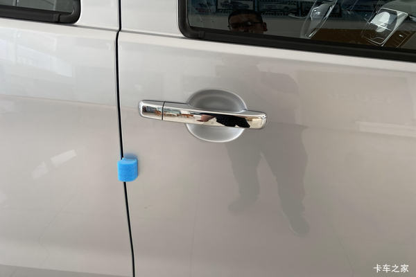 铃拓皮卡泉州限时促销中 优惠0.2万