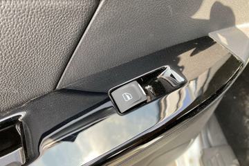 ������ʮ�� ���� 2019�� �ֶ��캽�� 2.5T���� 150���� ���� ˫��Ƥ��ͼƬ