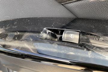 ������ʮ�� ���� 2019�� �ֶ��캽�� 2.5T���� 150���� ���� ˫��Ƥ��ͼƬ