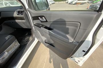 ������ʮ�� ���� 2019�� �ֶ��캽�� 2.5T���� 150���� ���� ˫��Ƥ��ͼƬ