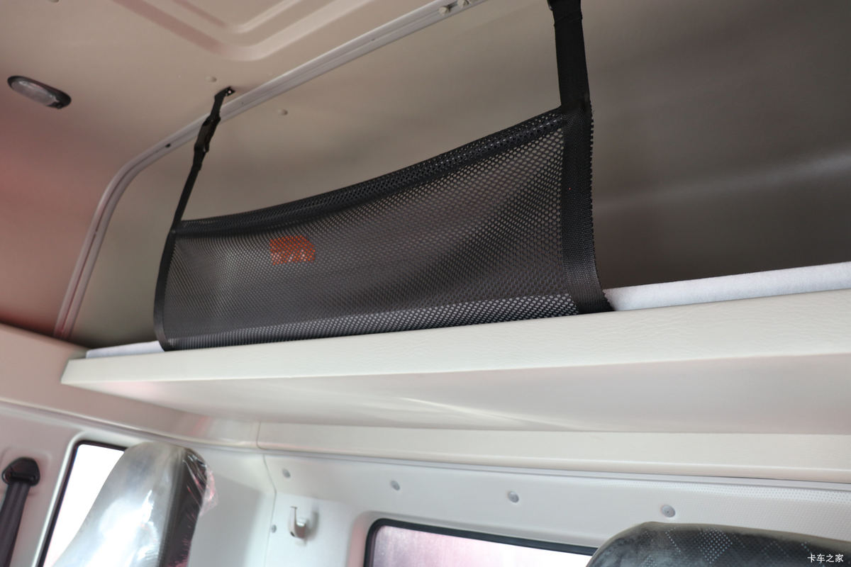 ���� �����K5X�ؿ� 260���� 6X2 9.5����������ʽ�ػ���(HFC5251XYKP1K2D54V)��ʻ��                                               