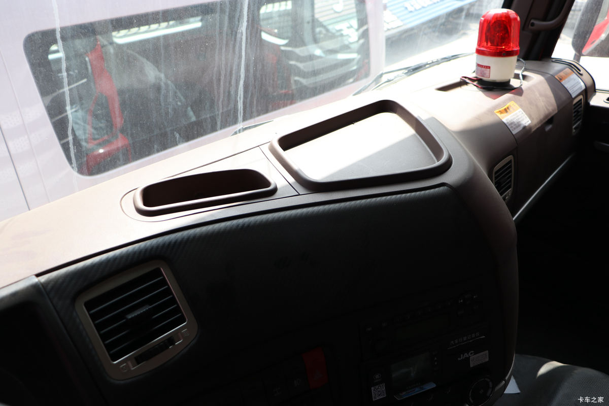 ���� �����K5X�ؿ� 260���� 6X2 9.5����������ʽ�ػ���(HFC5251XYKP1K2D54V)��ʻ��                                               