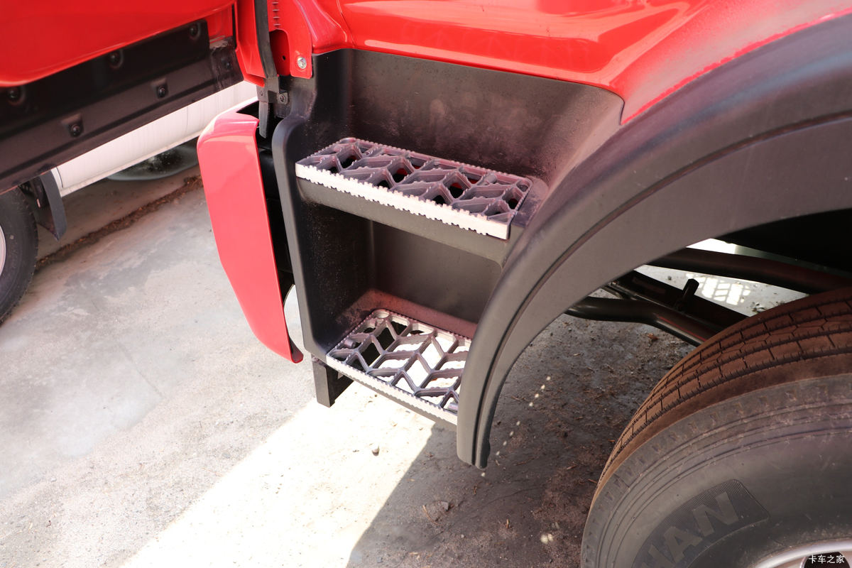 ���� �����K5X�ؿ� 260���� 6X2 9.5����������ʽ�ػ���(HFC5251XYKP1K2D54V)��ʻ��                                               