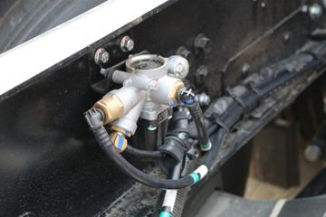 ���� �����A5W�ؿ� 2020�� 460���� 6X4 LNGǣ����(����)(HFC4251P1K7E33S3V)ͼƬ