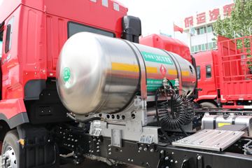 ���� �����A5W�ؿ� 2020�� 460���� 6X4 LNGǣ����(����)(HFC4251P1K7E33S3V)ͼƬ