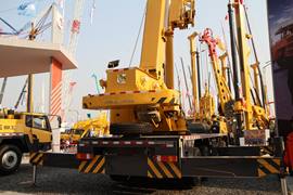 柳工 汽车起重机&nbsp;吊车外观                                                图片