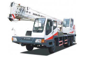 中联重科 12吨汽车起重机(QY12D)