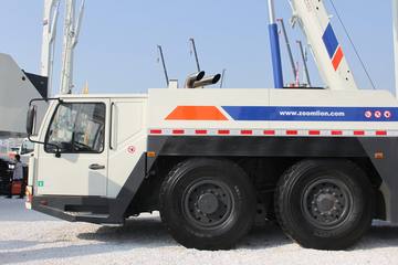 中联 全地面起重机&nbsp;吊车外观                                                图片